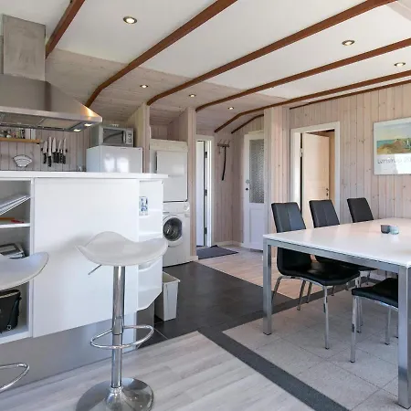 Holiday home 6 Person Holiday In Hj Rring Lonstrup